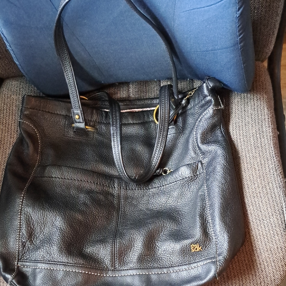 THE SAK Pebbled Leather Bag